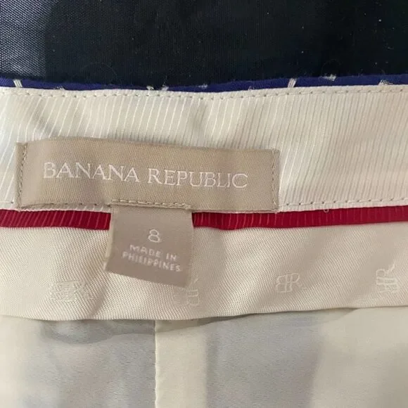 Banana Republic  Shorts Blue Square Pattern Preppy -- Size 8 - Picture 3 of 9